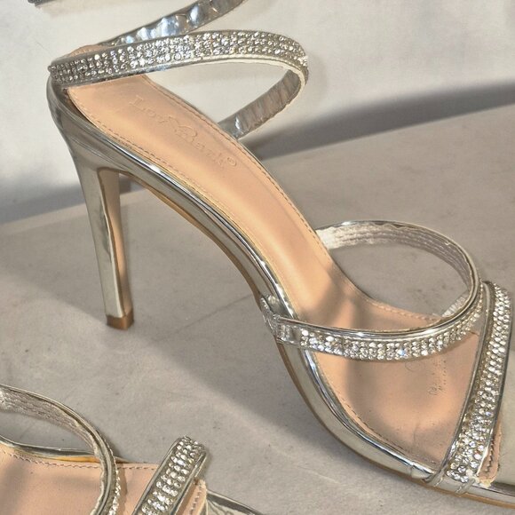 Lov Mark Spiral leg wrap 4" heels, silver and rhinestone in size 6.5 - Picture 13 of 16